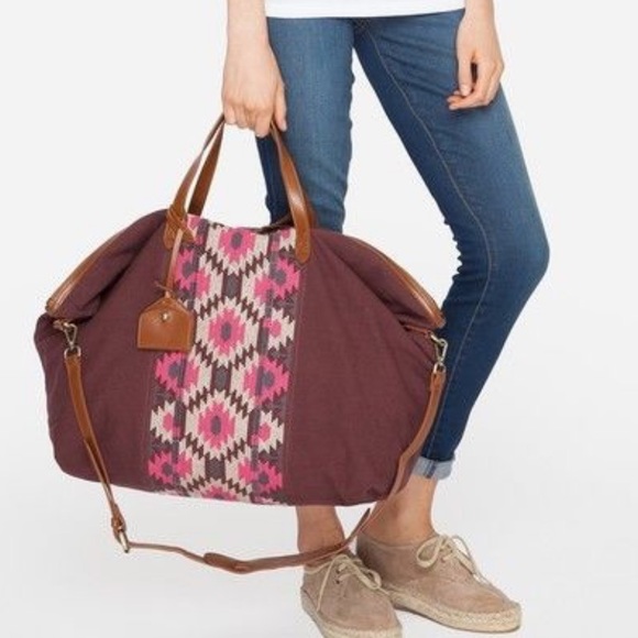 Johnny Was Handbags - Johnny Was JWLA Paige Weekend Bag in Wine NWT